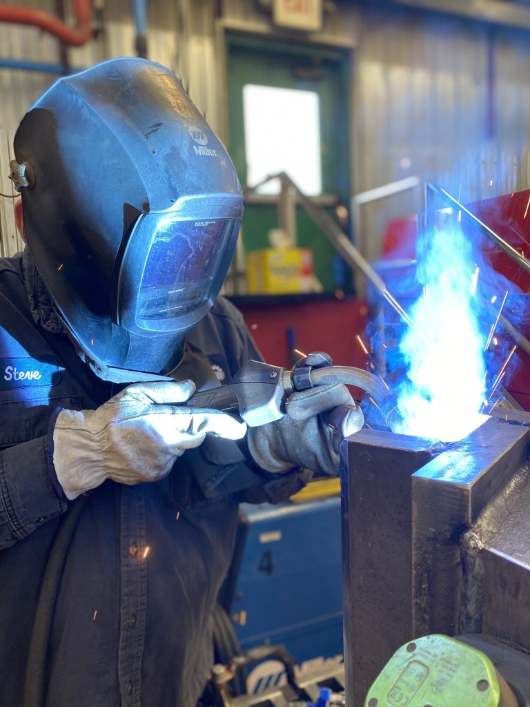 BIG B MANUFACTURING, INC. logo